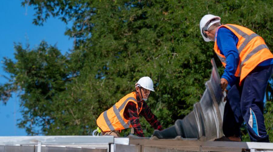 Professional new roof installation services in Banks, ID